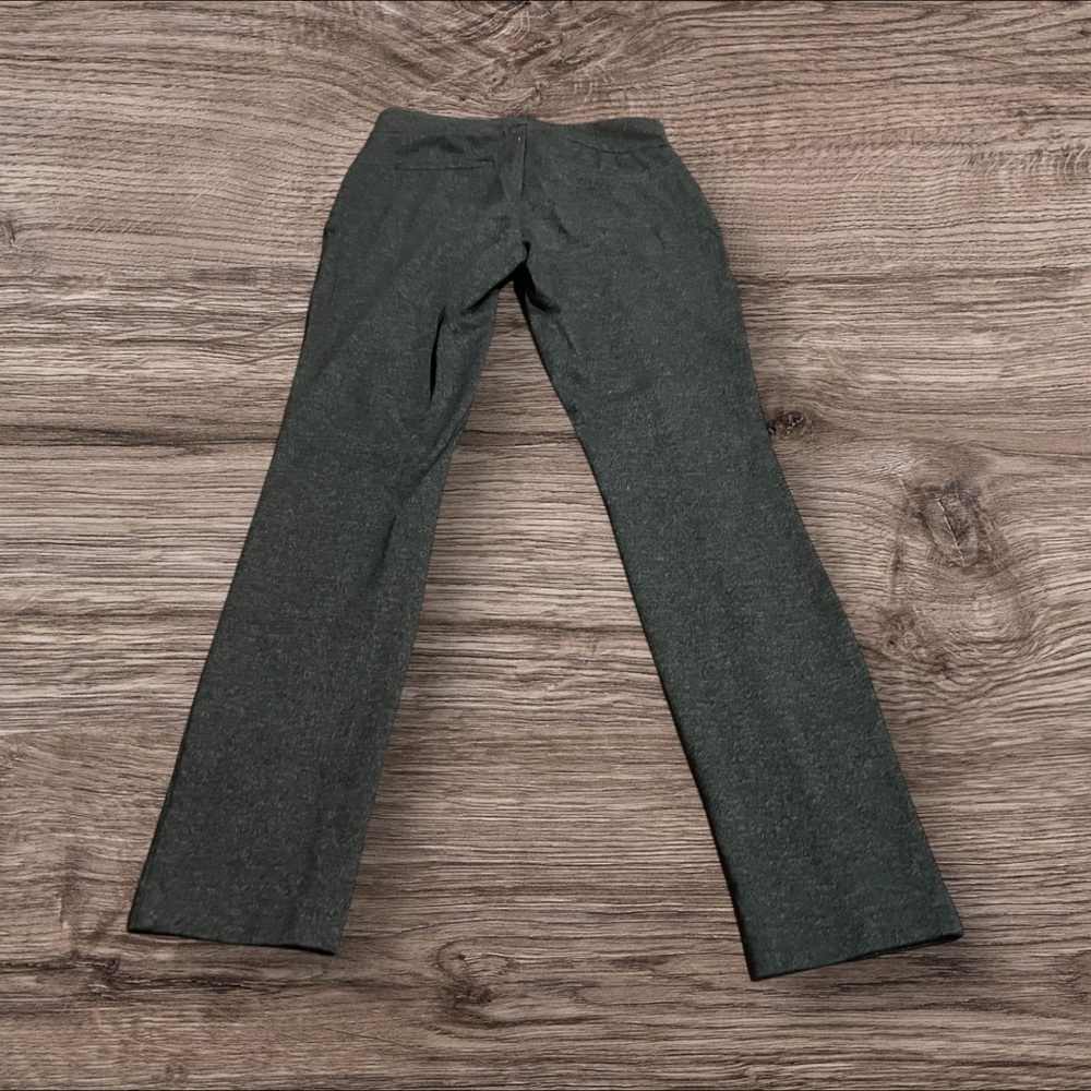 Hilary Radley Women’s Gray Slimming Skinny Pull On Work Stretch Pants Size Small - Picture 2 of 7